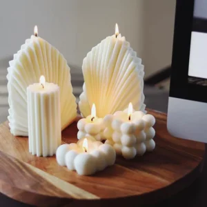 seni-mengolah-lilin-penerangan-sederhana-menjadi-karya-estetik