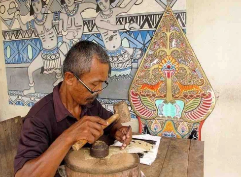 proses-pembuatan-wayang-kulit